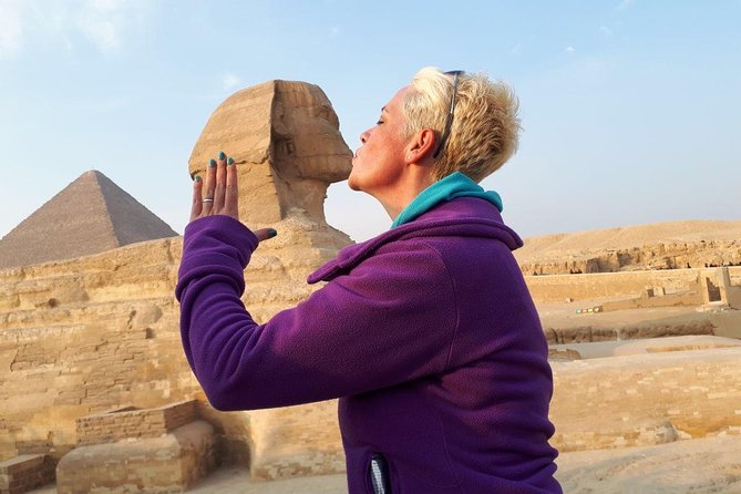 1-day trip to Cairo by plane from Hurghada - The papyrus and perfume stops