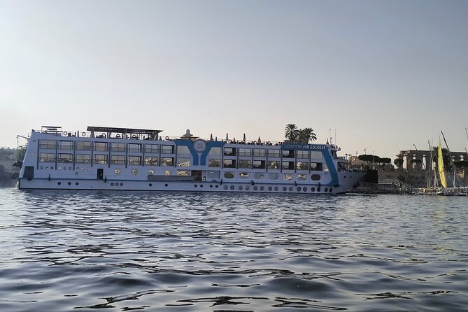 12 Days all Egypt Cairo pyramid cruise Hurghada - Day 1: A simple arrival in Cairo or Giza