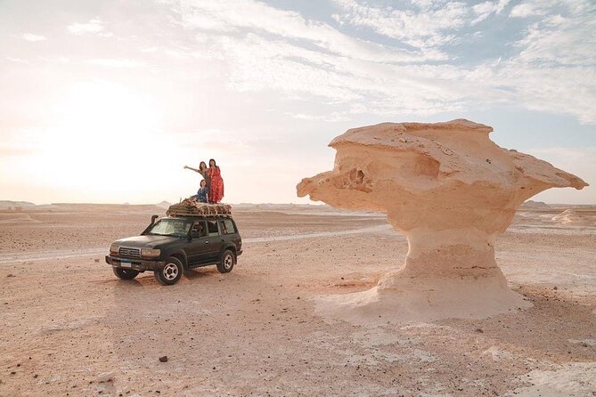 2-Day Black & White Desert, Crystal Mountain, option Pyramid tour - What the $120 price really covers