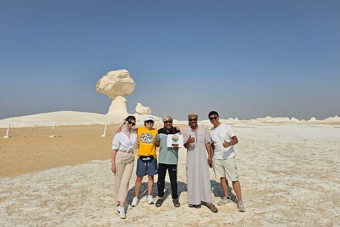 2 Days White Desert And Bahariya Oasis Tour - Sunrise, breakfast, and the return toward Cairo