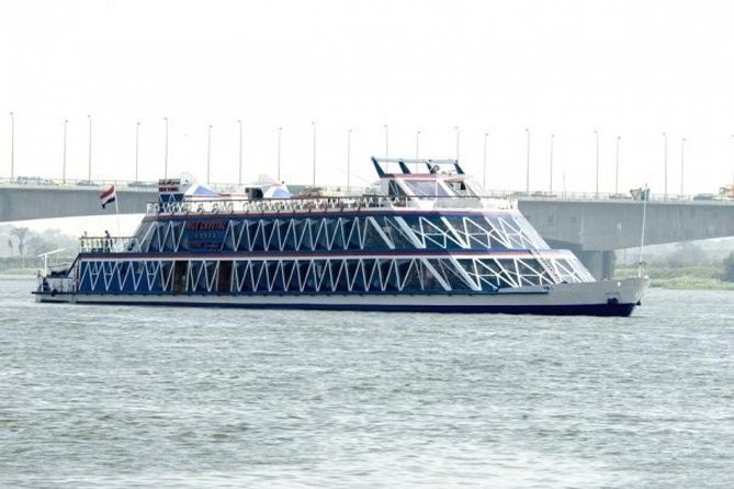 2-Hour Nile River Dinner Cruise From Cairo - What the guide adds to the night