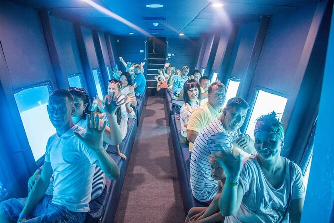 2 Hours Catamaran and Semi Submarine with Snorkeling in Hurghada - The 45-minute semi-submarine view
