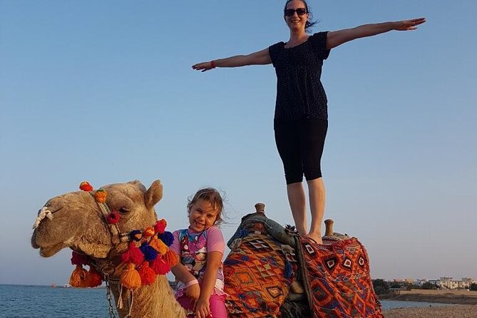 2 hours Horse Riding on The Sea and Desert- Hurghada - Photo stops, pacing, and the guide’s role