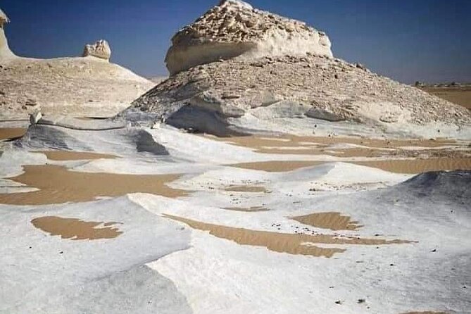 2Days to White Desert and Bahariya Oasis tour From Cairo & Giza - Black Desert: dark hills and a wide view