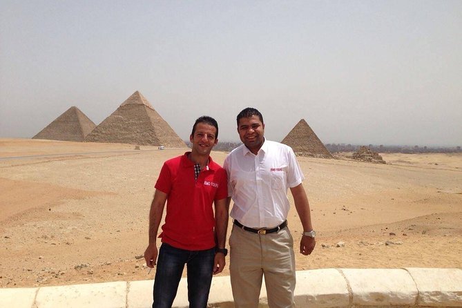 3 Days private guided Cairo travel package - Day 1: Airport Pickup and a Gentle Start
