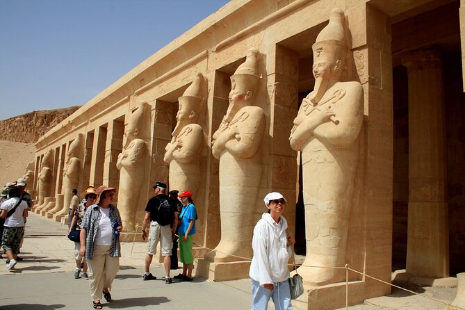 4 Day Luxor&Aswan Nile cruise&Abu Simbel by plane from Cairo.Hot deal - Day three: Edfu, the Esna lock, and Luxor after dark