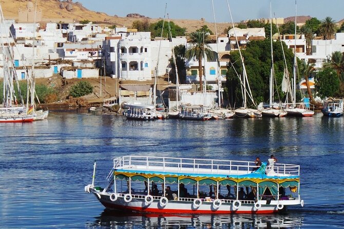 4 Day Luxor&Aswan Nile cruise&Abu Simbel by plane from Cairo.Hot deal - What the ship adds to the journey