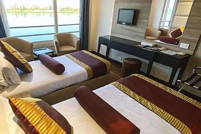 4 Days 3 Nights Cruise Aswan To Luxor, Abu Simbel and Air Balloon - Kom Ombo and the quiet pleasure of sailing