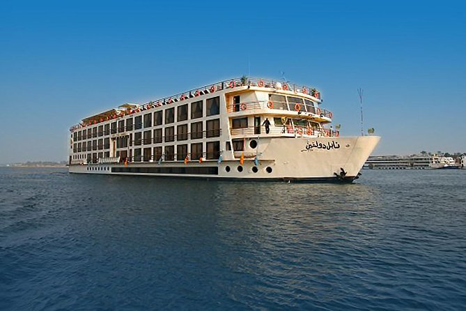 4 Days 3 Nights from Aswan to Luxor Nile cruise+Abu simbel temple - Day three: Edfu Temple and the Esna lock