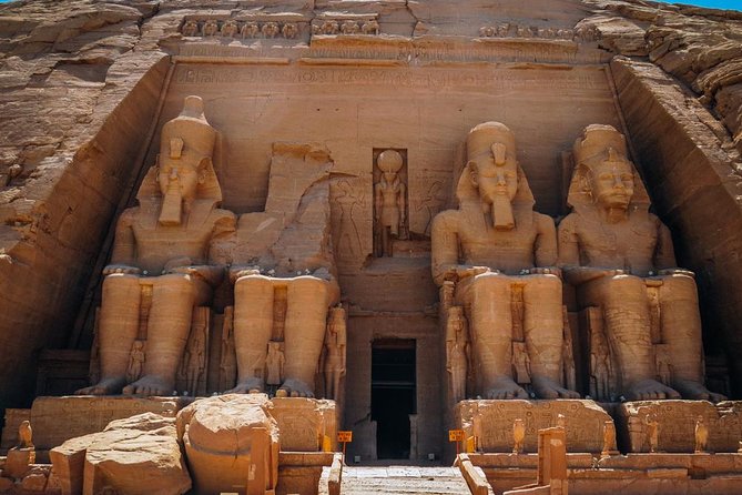 4 Days 3 Nights Nile cruise Aswan to luxor - Day 3: Edfu, the Esna lock, and Luxor