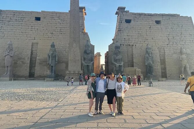 4-Days Aswan sails Nile Cruise Luxor &Abu Simbel.Hot air Balloon - Kom Ombo after sunset and the cruise south to north