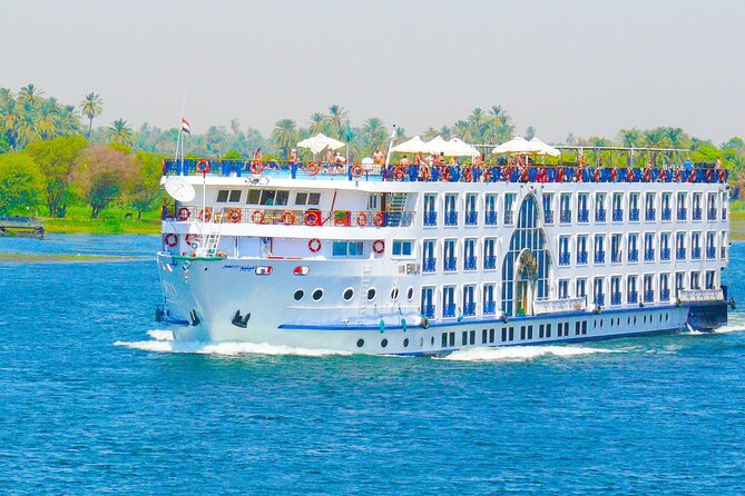 4-Days Nile Cruise From Aswan To Luxor including Abu Simbel and Hot Air Balloon - Day One: Aswan High Dam and Philae Temple