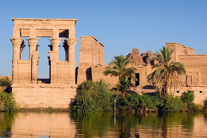 4 Days Nile Cruise from Aswan to Luxor with Daily Guided Trip - Day three: Edfu, Esna, Luxor Temple, and Karnak