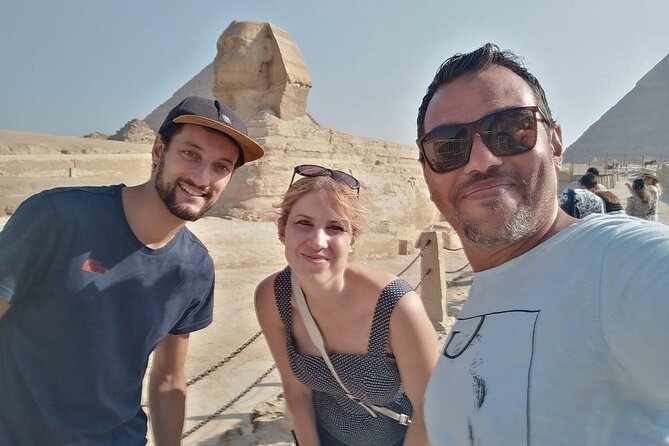 4-Hours Giza tour , Sphinx with Egyptology and private vehicle - Is $14 good value?