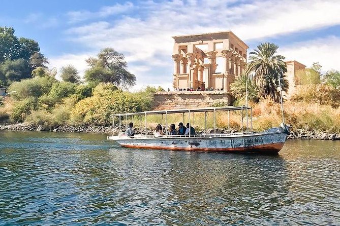 4 nights Luxor to Aswan Nile Cruise with Abu Simbel & Air Balloon - Life aboard the cruise ship