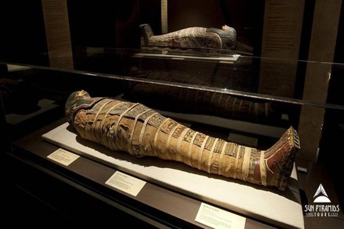 5 Day Cairo Vacation Package - Day 2: Giza, Saqqara, and Memphis