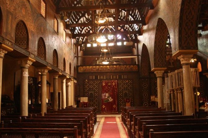 5 Hours Private tour to Giza pyramids Sphinx and Old Coptic Cairo - Meeting your guide and getting across Cairo