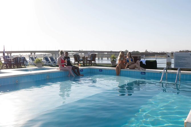 6- Days Aswan , Abu Simbel , Cruise , Luxor & Round Sleeper Train - Day 6: Giza Arrival and Hotel Transfer