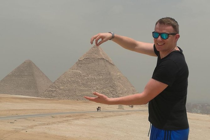 8-Hour Private Tour to the Pyramids of Giza and Saqqara from Cairo - Who should book this Giza and Saqqara tour?