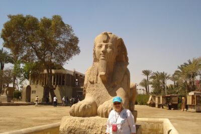 8 hours Cairo day Tour to Giza Pyramids, Memphis City, Sakkara and Dahshur