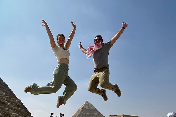 8-Hours private tour of Giza pyramids, Egyptian museum&Bazaar - Why this private Cairo day works