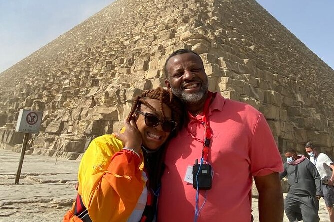 8-Hours private tour of Giza pyramids, Egyptian museum&Bazaar - Giza Pyramids: three hours among the Old Kingdom monuments