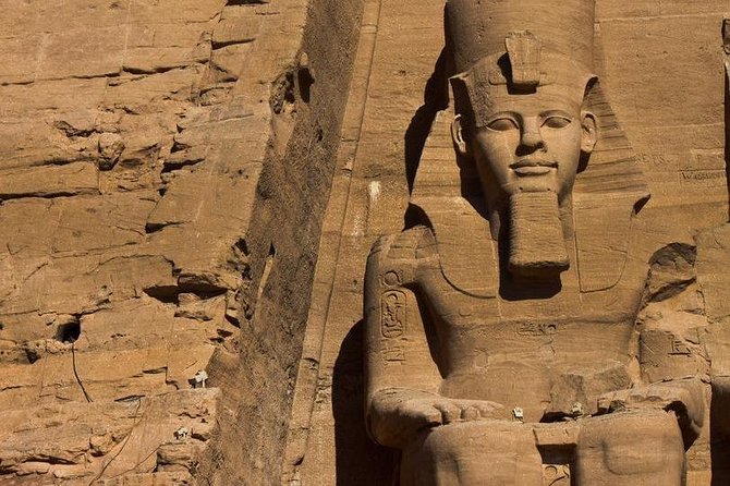 Abu Simbel Excursion Day Trip from Aswan (Sharing Bus without Guide) - Going without a guide: good value or false economy?