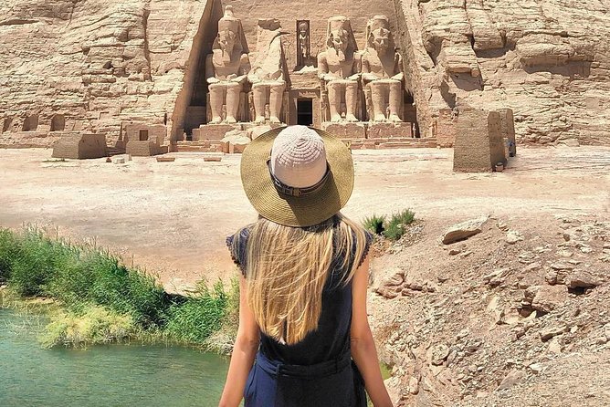 Abu Simbel Temples Private Guided Tour from Aswan by coach - What private guiding adds to the visit