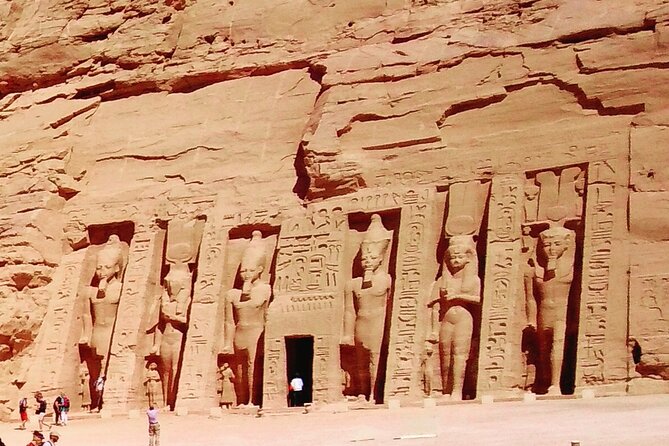 Abusimble Day Tour from Aswan - Queen Nefertari’s Temple in a Short Visit