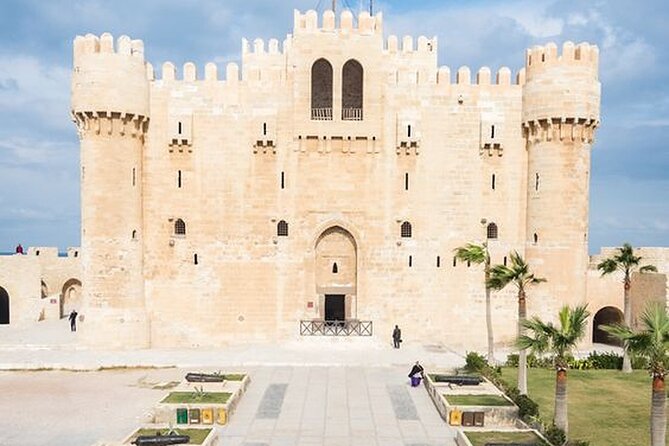 Alexandria Full Day Trip - Mosques, the Corniche, and Quaitbay Castle