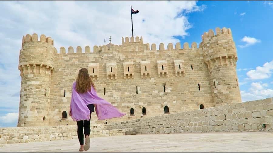 Alexandria: Library, Amphitheater & Citadel Tour - Kom El-Deka and the Roman city from outside