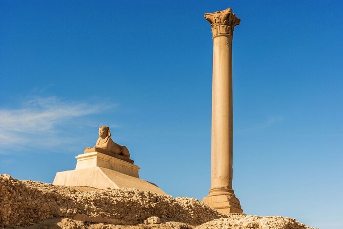 Alexandria Private Day Tour From Cairo - Kom el Shoqafa: an underground meeting of cultures