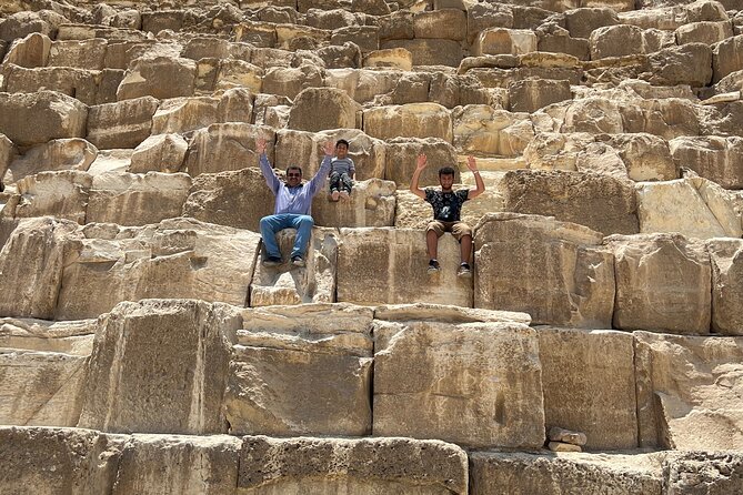 All Inclusive - Giza Pyramids , Sphinx, Cairo Museum and Lunch - What the $25 price really includes