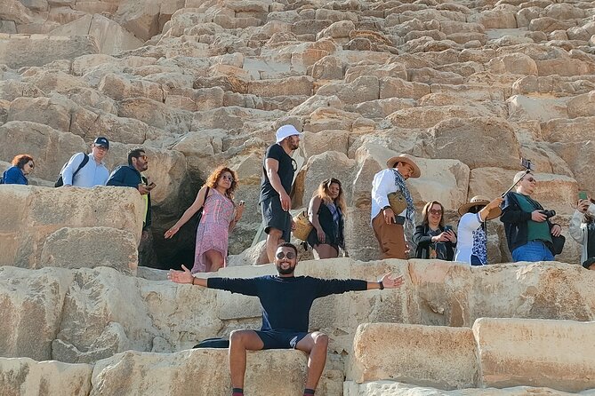 All inclusive Giza Pyramids ,Sphinx ,Lunch ,Camel&Inside pyramid - The evening Nile dinner cruise