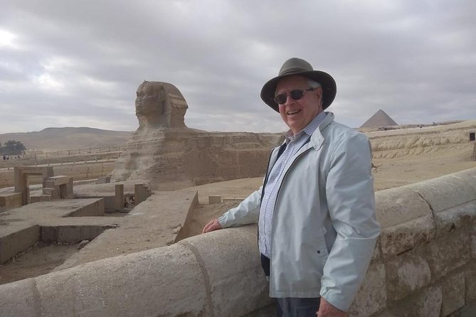 All Inclusive Private Cairo Layover Tour from Cairo Airport - Airport pickup and the first Cairo traffic lesson