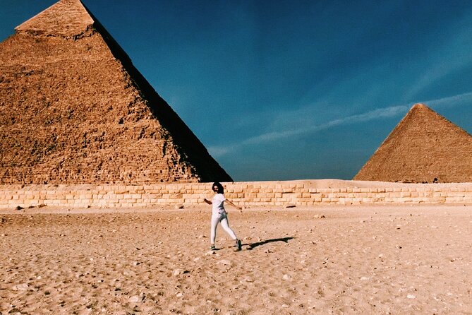 ALL INCLUSIVE PRIVATE DAY Giza Pyramids ,CAMEL ride, LUNCH - Meeting the Great Sphinx