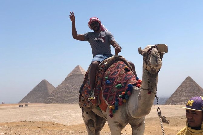 All Inclusive Private Trip to Giza Pyramids,sphinx , Camel ride - Lunch beside the Nile