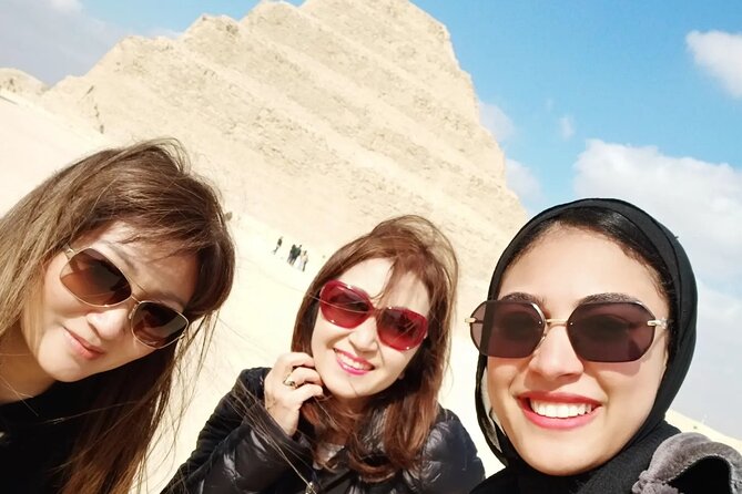 All Inclusive Tour to Giza pyramids, sphinx, Memphis, Saqqara - Transport, lunch, and what the $15 price means