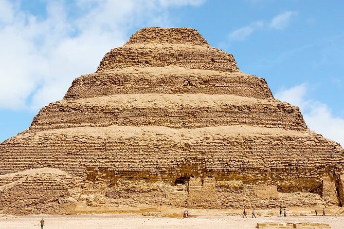 Allinclusive Private tour Giza Pyramids Sphinx Sakkara& Memphis - Lunch, drinks, and the practical comforts