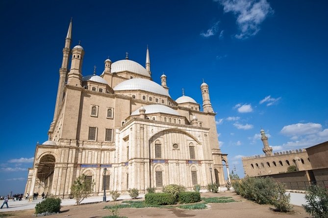 Amazing Full Day tour Egyptian Museum, Citadel of Saladin and Old Cairo - Who should book this experience