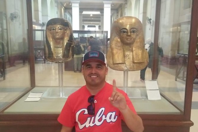 Best Full-Day Tour to Giza Pyramids Egyptian Museum and Bazaar - Egyptian Museum: two and a half hours with ancient objects