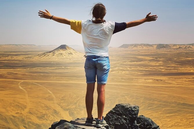 Black and White Desert and Bahariya Oasis Tour 2 Days 1 Night - The Black Desert and Valley of El Haize