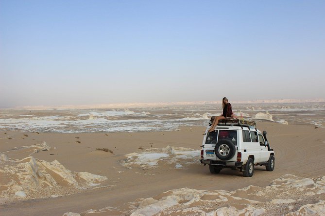 Black and White Desert and Bahariya Oasis Tour 2 Days 1 Night - Crystal Mountain and the strange rocks of Agabat
