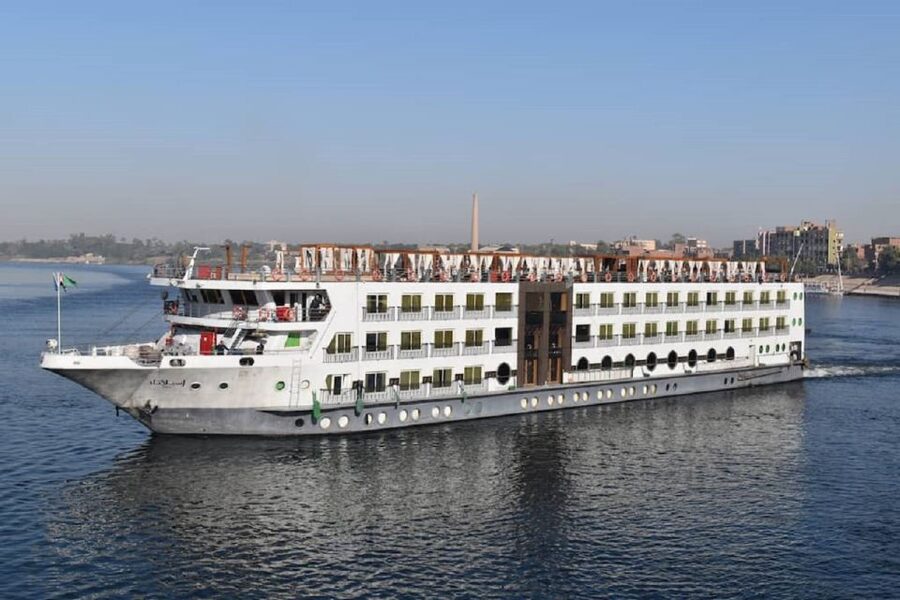 Cairo: 6-Day Egypt Tour with Flights and Nile Cruise - Who should book this Egypt tour?