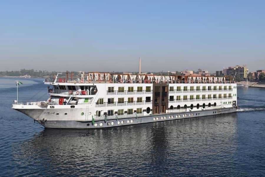 Cairo: 6-Day Egypt Tour with Flights and Nile Cruise - Day four: balloon sunrise and Luxor’s West Bank