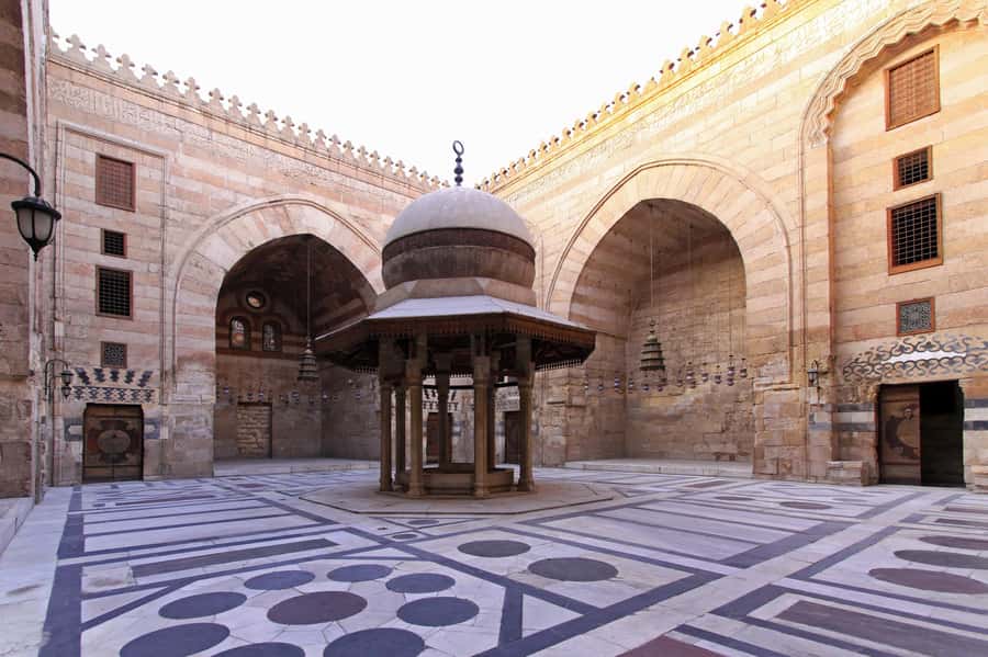 Cairo: All-Inclusive Coptic & Islamic Cairo Tour with Lunch - What the $40 price really buys you