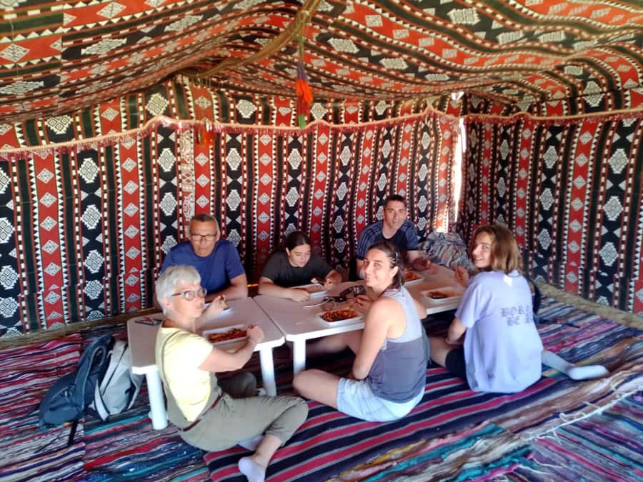 Cairo: Bahariya Oasis & White Desert 3-Day Private Adventure - Guides, drivers, and the human side of the trip