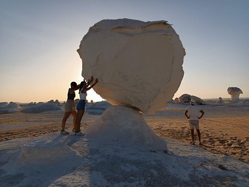 Cairo: Bahariya Oasis & White Desert A Private Day Adventure - Food, comfort, and what to pack