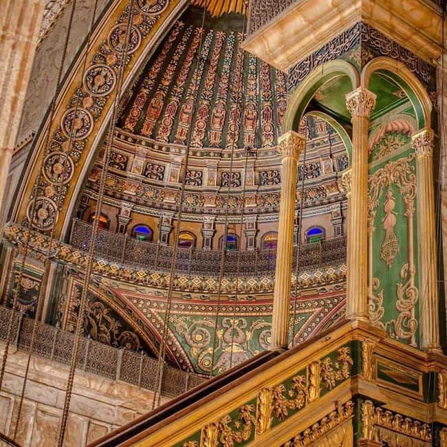Cairo Day Tour: Pyramids, Museum, Camel Ride & Local Lunch - Taking the optional camel ride