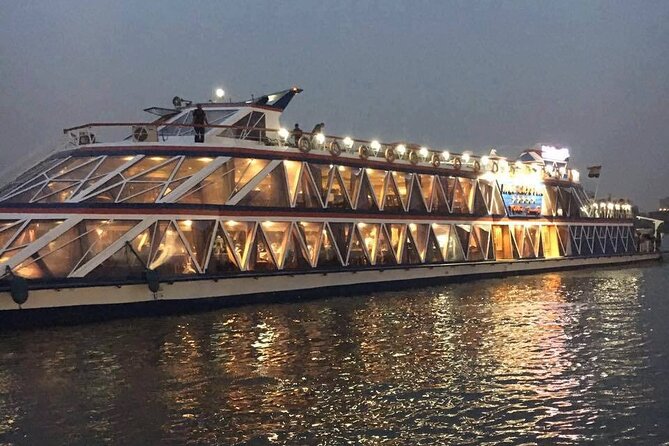 Cairo Dinner Cruise on the Nile River with Pickup And Drop off - An open buffet with familiar Egyptian choices